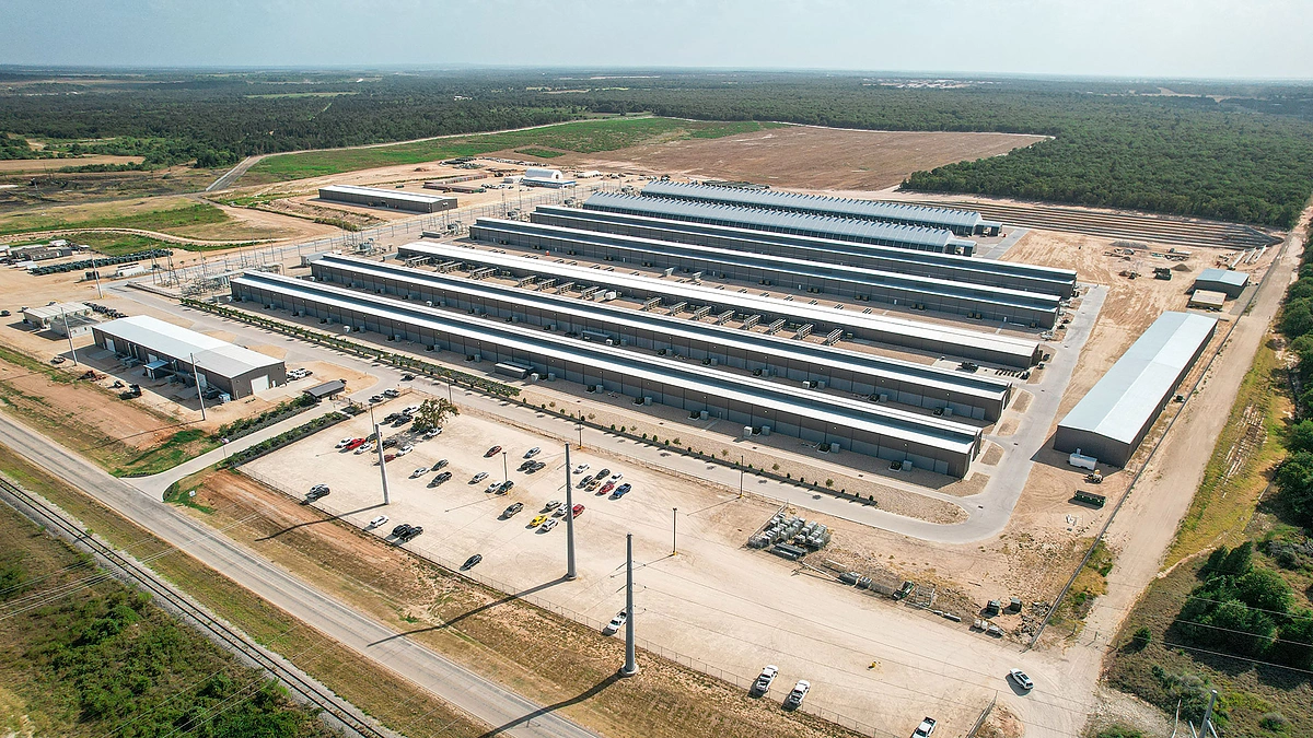 riot mining facility in rockdale
